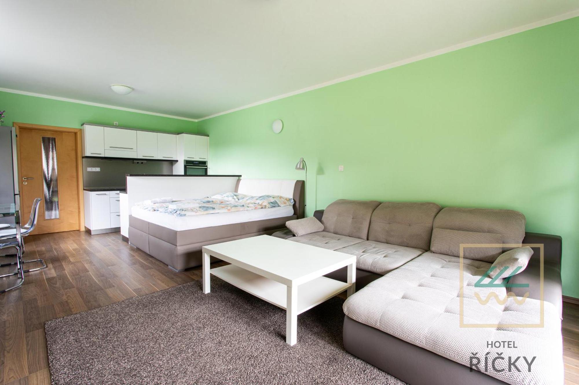 Apartmany Pod Zakletym - Hotel Ricky Екстер'єр фото